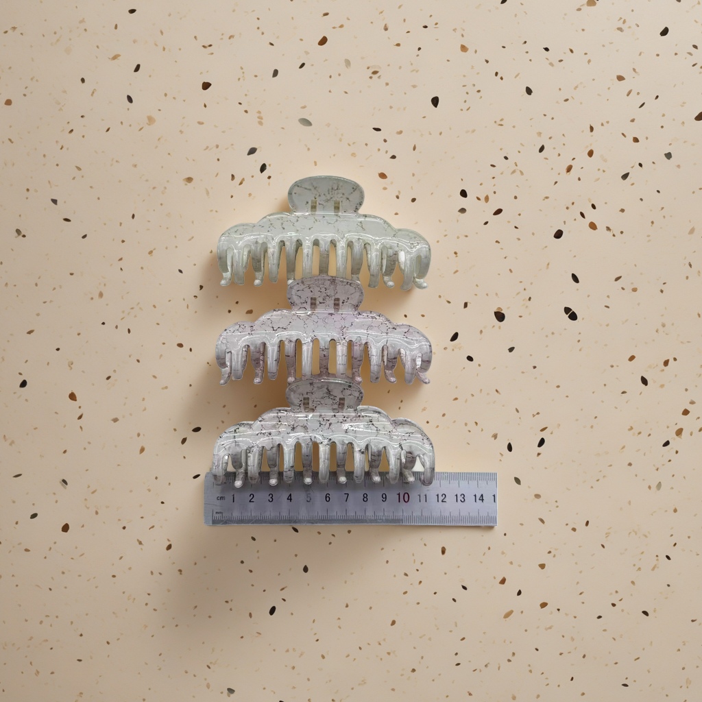 Transparent marble-patterned hair clips, simple and fashionable hair accessories, Korean style trendy hair clips for women Specification image
