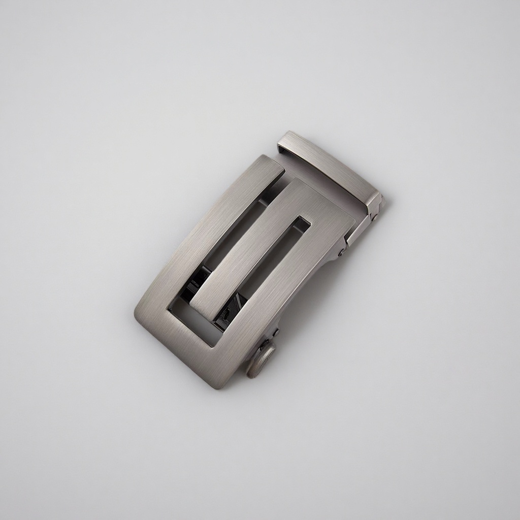 Metal belt buckle men's simple and fashionable accessories durable and rust-proof 153747390 Specification image
