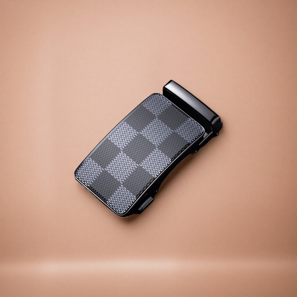 The checkered belt buckle is a simple and fashionable men's business belt buckle Application Scenario