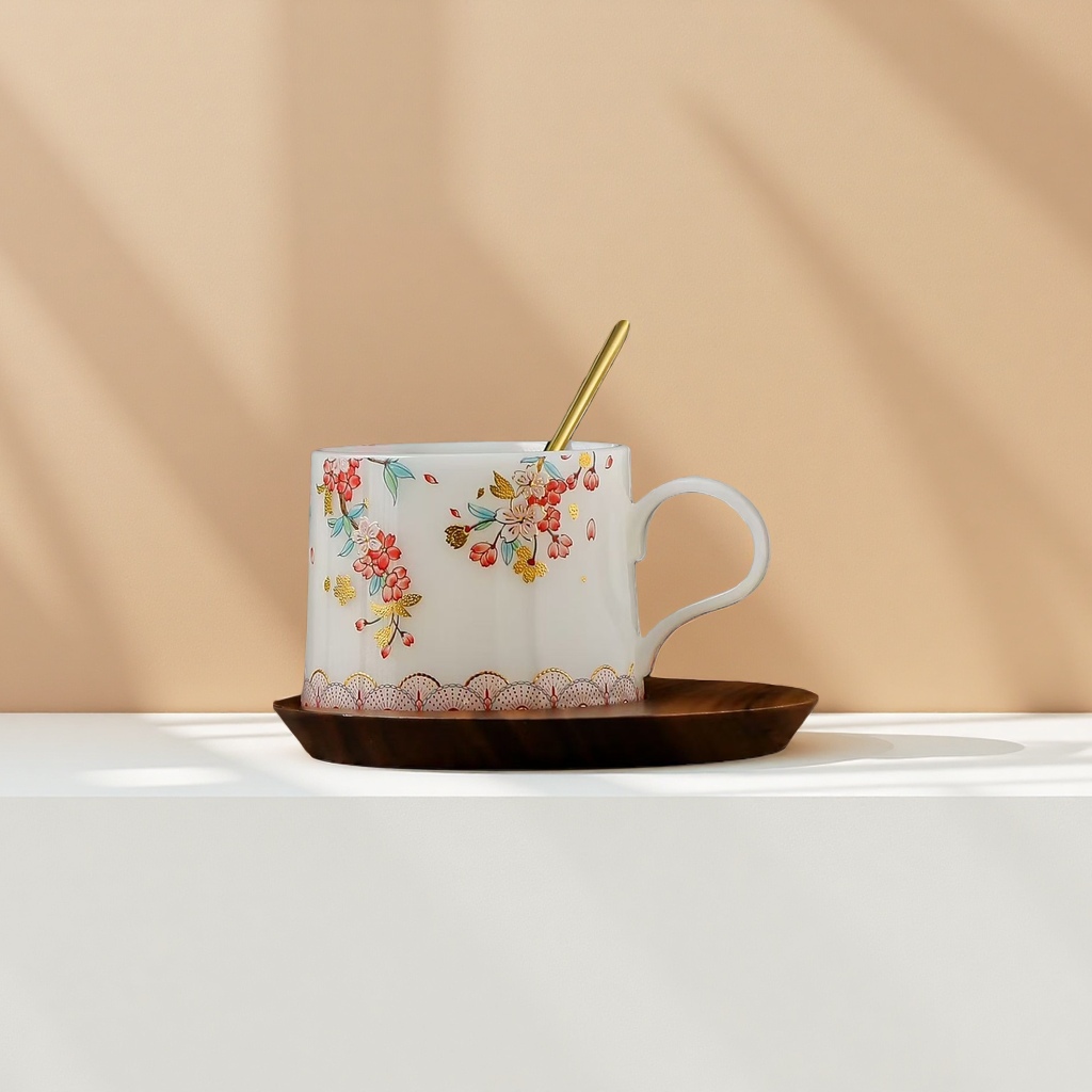 Exquisite ceramic cups, elegant design, beautiful and practical tea sets, household items cups, coffee cups