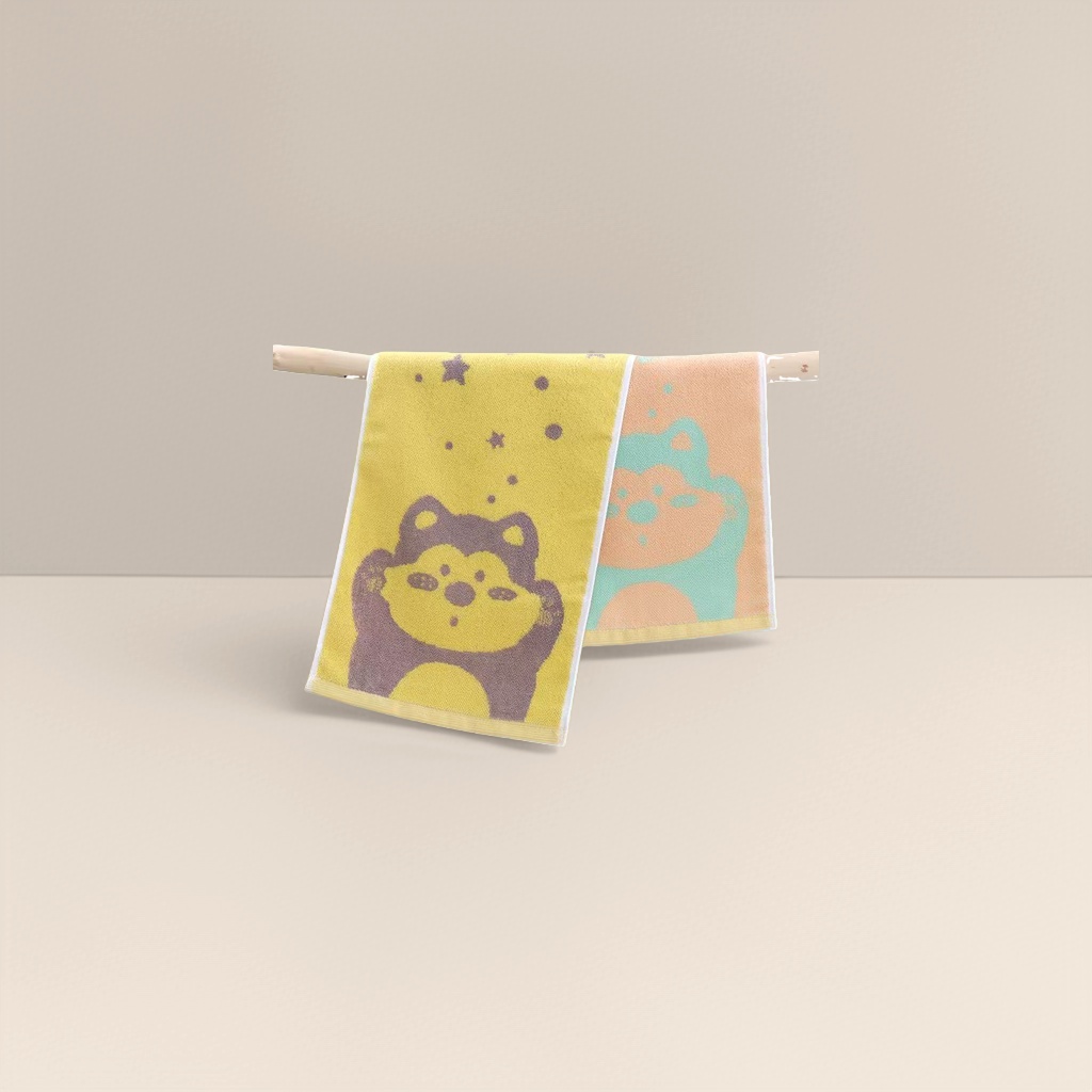 Thickened, absorbent and soft household towels with cartoon patterns for children Application Scenario