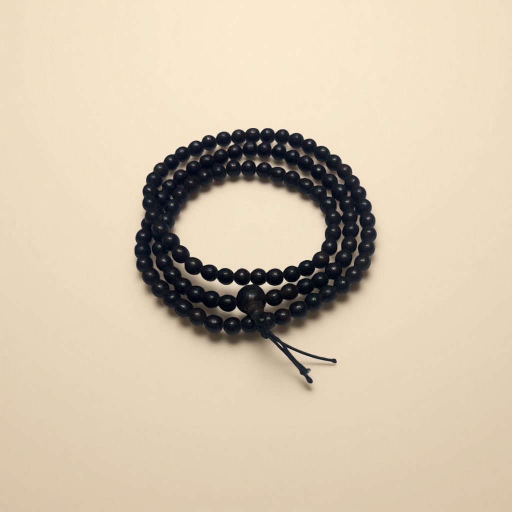 Black beaded bracelet with a retro, fashionable and simple design, a gift for women's accessories Specification image
