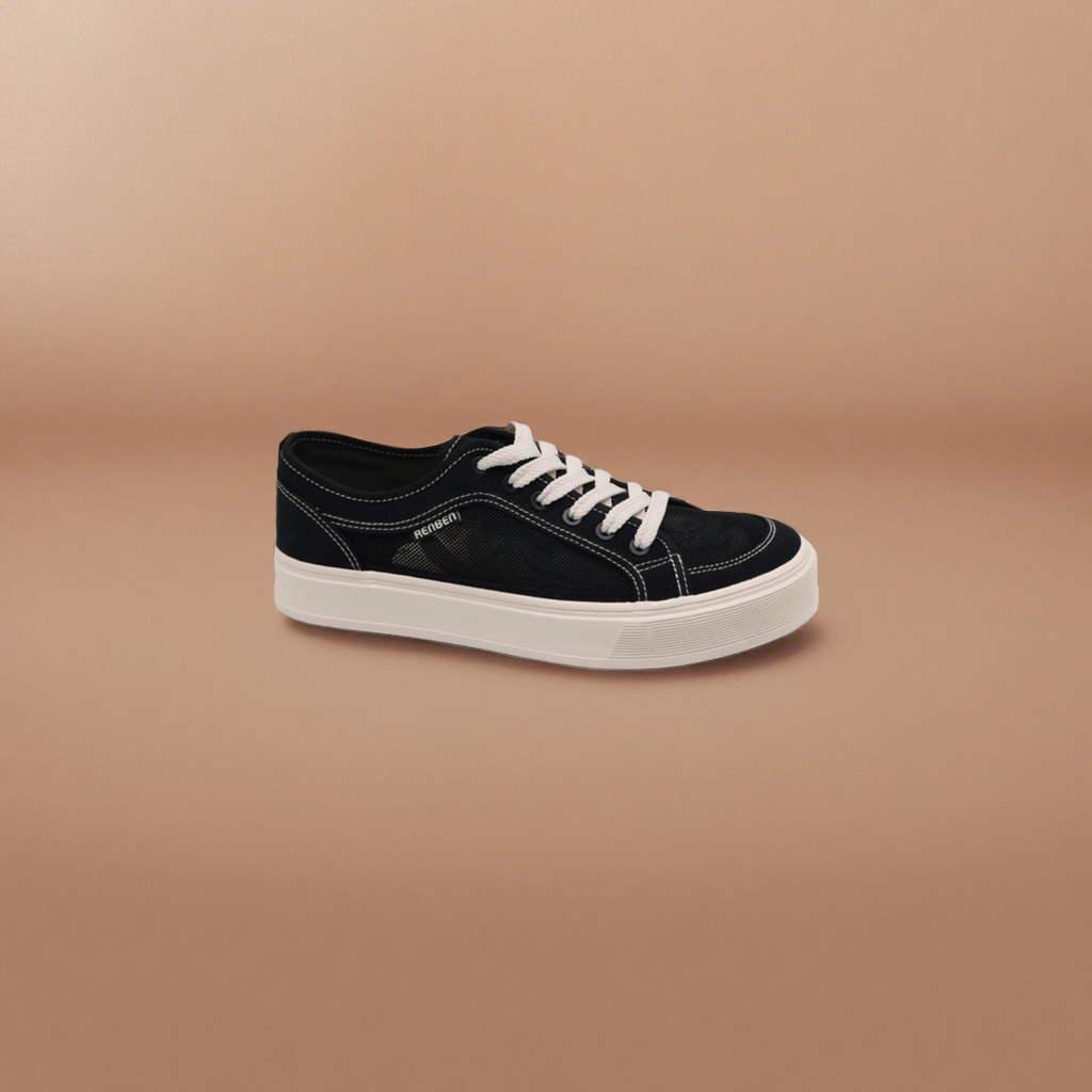 Black sports canvas shoes for men are casual, versatile, anti-slip, wear-resistant, breathable and comfortable Application Scenario