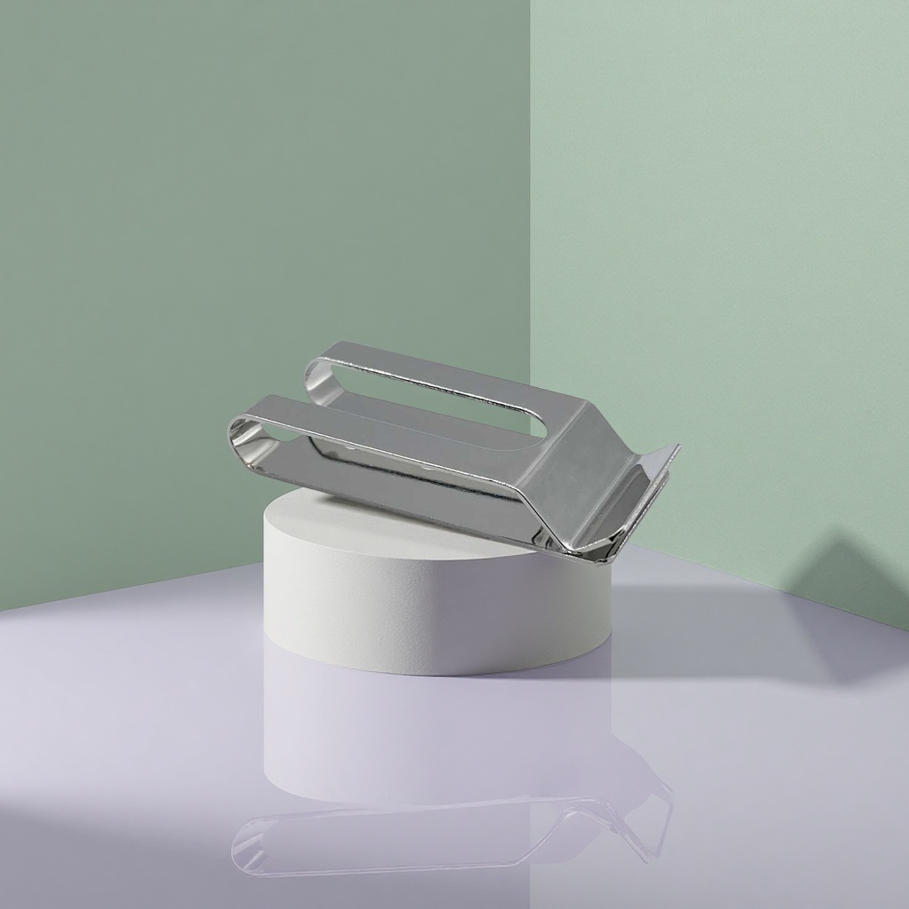 The metal wallet buckle is a business and simple men's wallet buckle. It is practical, durable and has a classic retro style Specification image