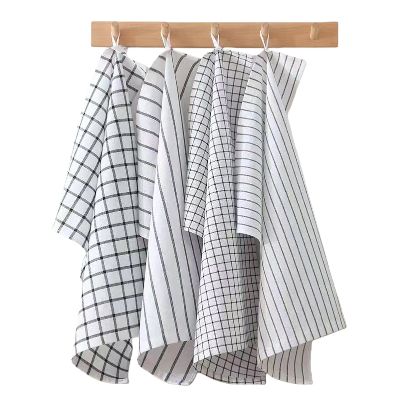 Black and white checkered towel, thickened, absorbent, soft and large-sized for home use Item Picture