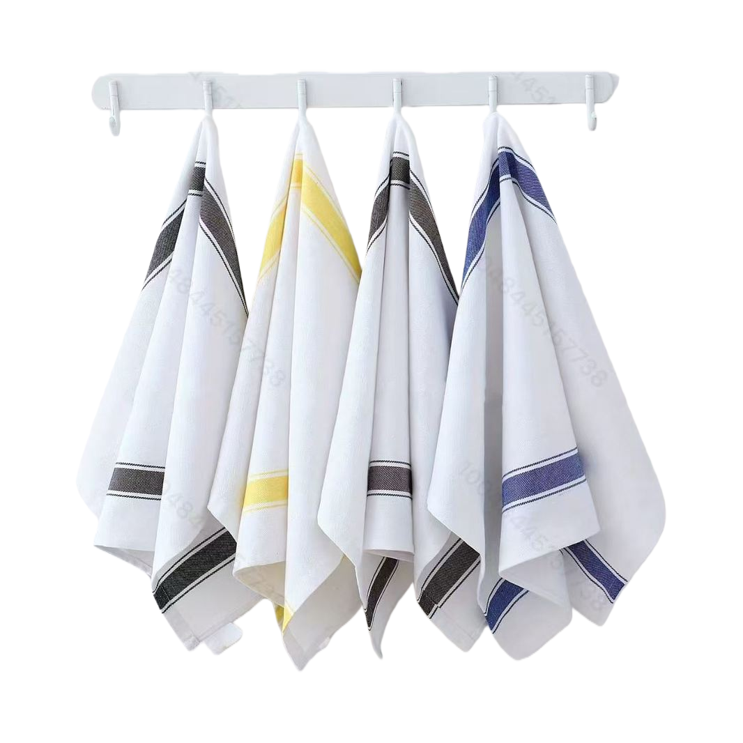 Four towels are hung on a white background. The main body of the towel is a hanging bathroom product Item Picture