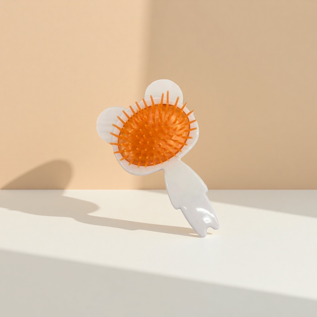 The orange comb teeth and white flower-shaped comb are anti-static and ensure smooth combing Application Scenario