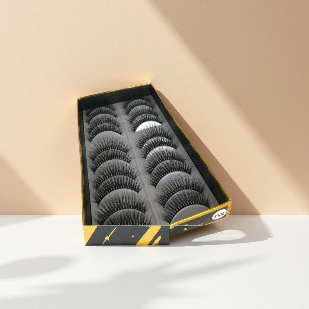 The false eyelashes are thick, long and natural, 16mm thick