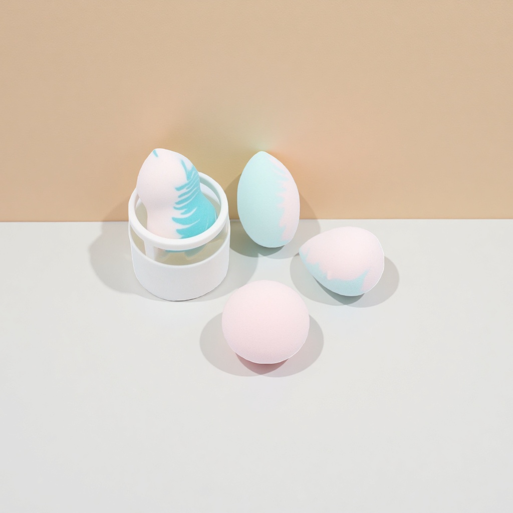 Super soft teardrop-shaped makeup egg powder puff, a makeup application tool, soft and delicate makeup egg Specification image