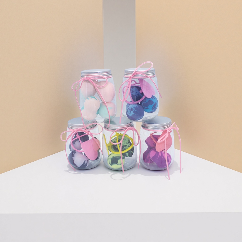 Colorful silicone rubber balls, glass jars, storage jars, creative decorative items Specification image