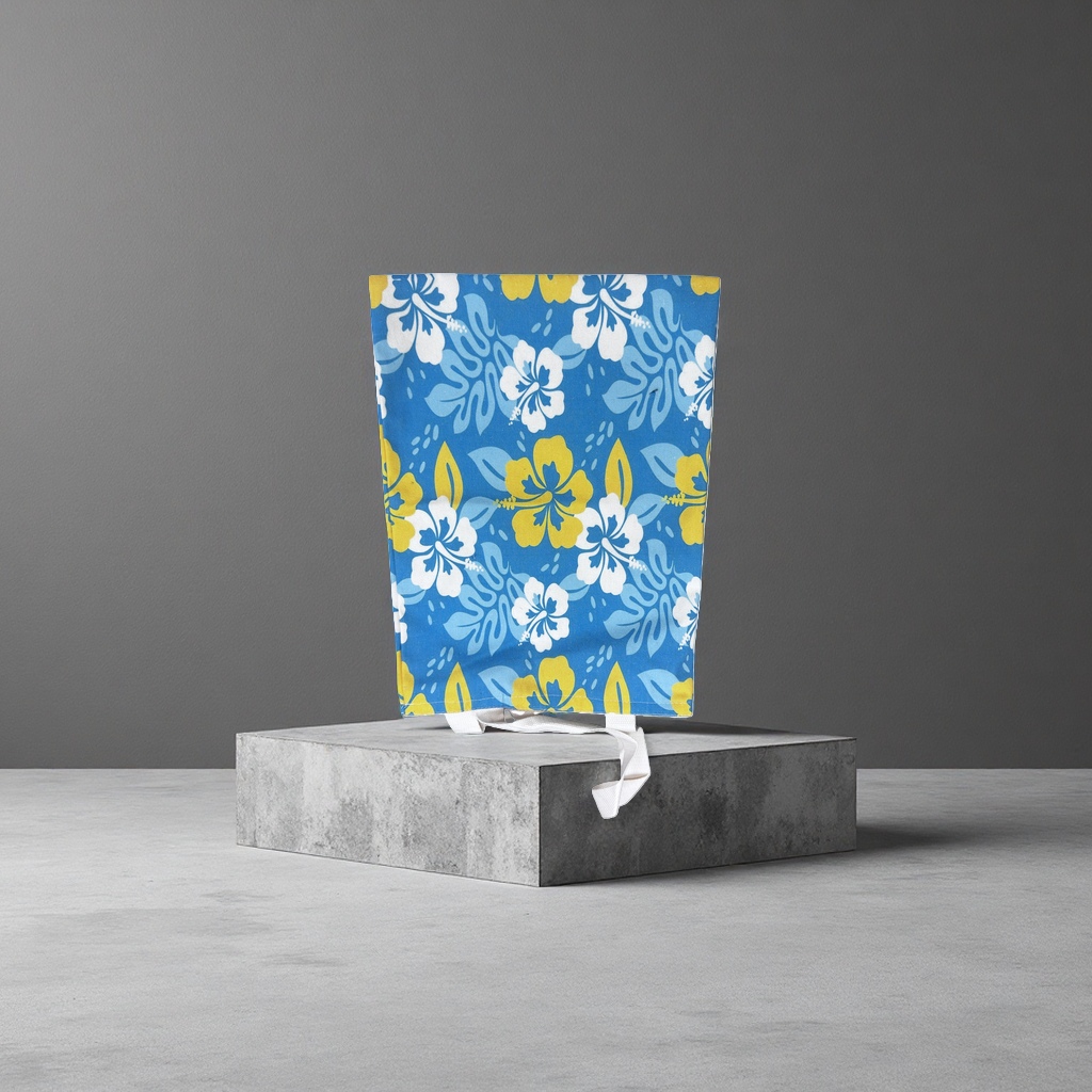 Tropical floral pattern cloth bags for daily shopping are simple, breathable and have a large capacity Application Scenario