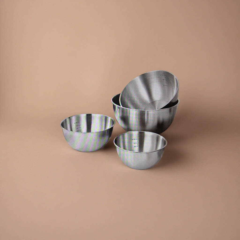 A large-capacity, thickened and durable stainless steel basin for kitchen washing and draining Application Scenario
