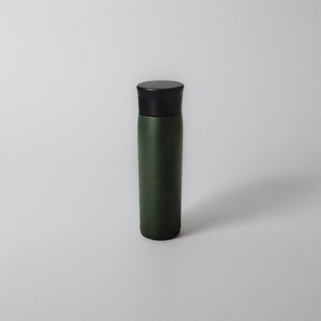 Green insulated cup 180ml, heat-preserving and leak-proof portable office and home cup Application Scenario