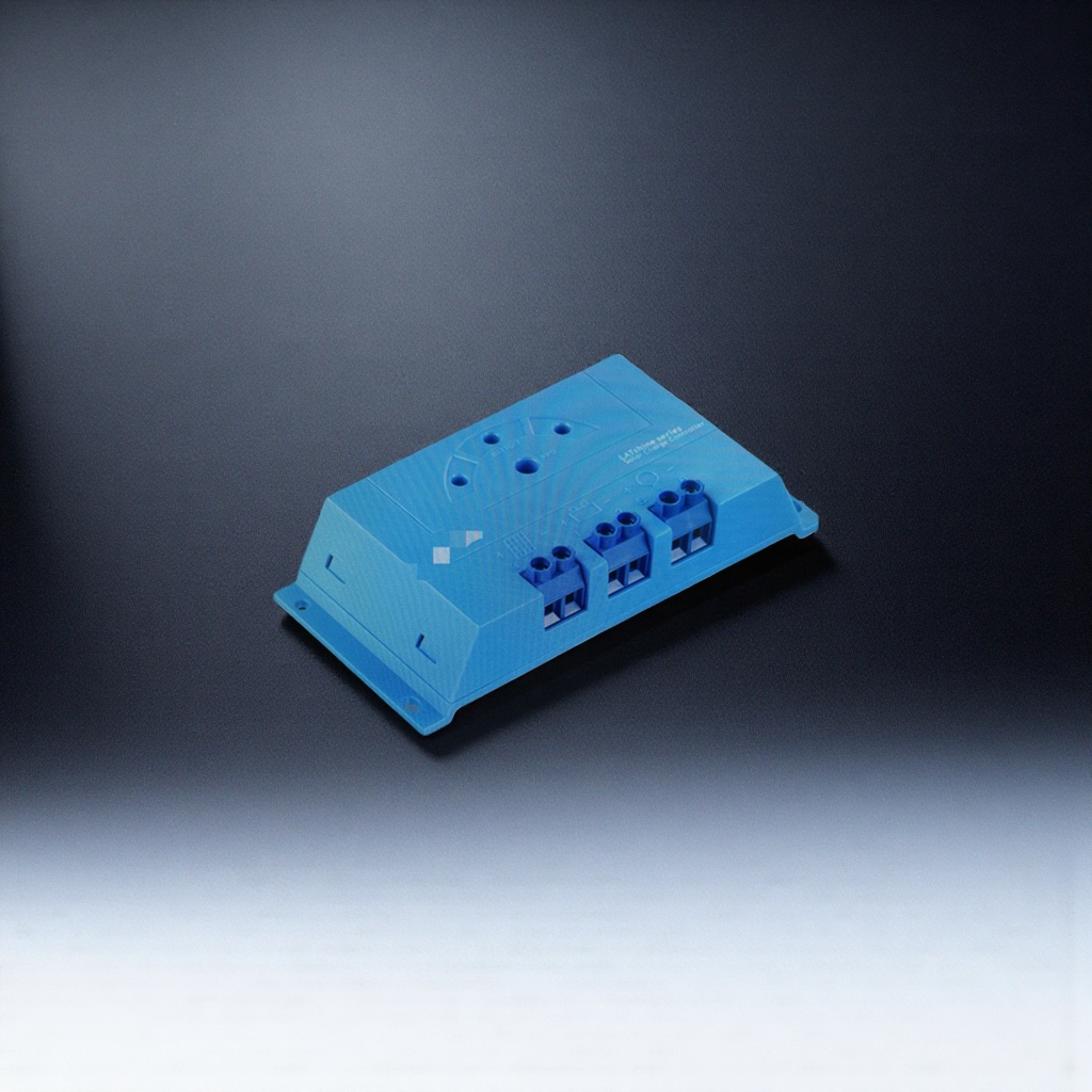 The blue plastic junction box body is a waterproof and dustproof industrial-grade electrical accessory details Picture
