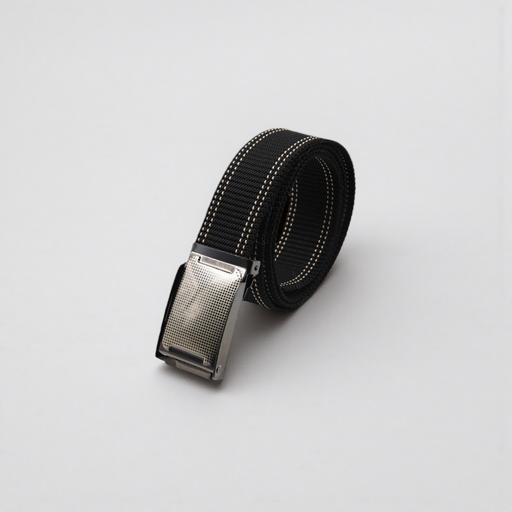 Cinturón de tejido negro para hombre cinturón simple y versátil botón de cordón con cabeza ajustable Application Scenario