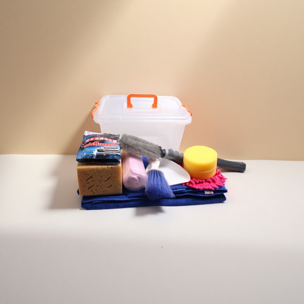 The multi-functional household cleaning tool set includes scrapers, mops, brushes and dust dusters Specification image