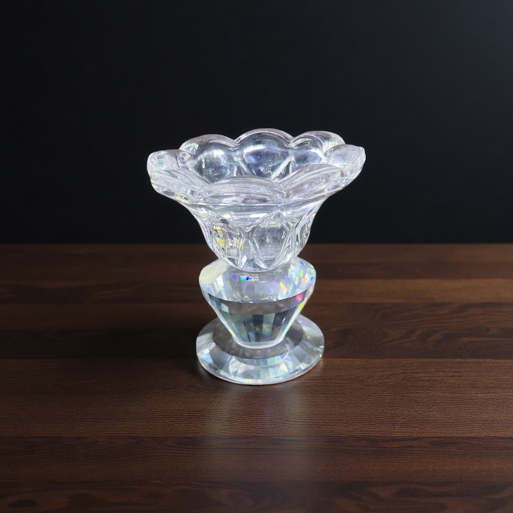 Transparent crystal flower-shaped candlesticks, home decoration ornaments, candle holders, creative gifts details Picture