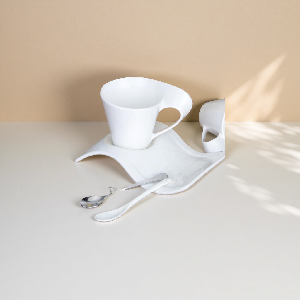 The white ceramic coffee cup and tray set is high-temperature fired with a smooth glaze that is heat-resistant for household use details Picture