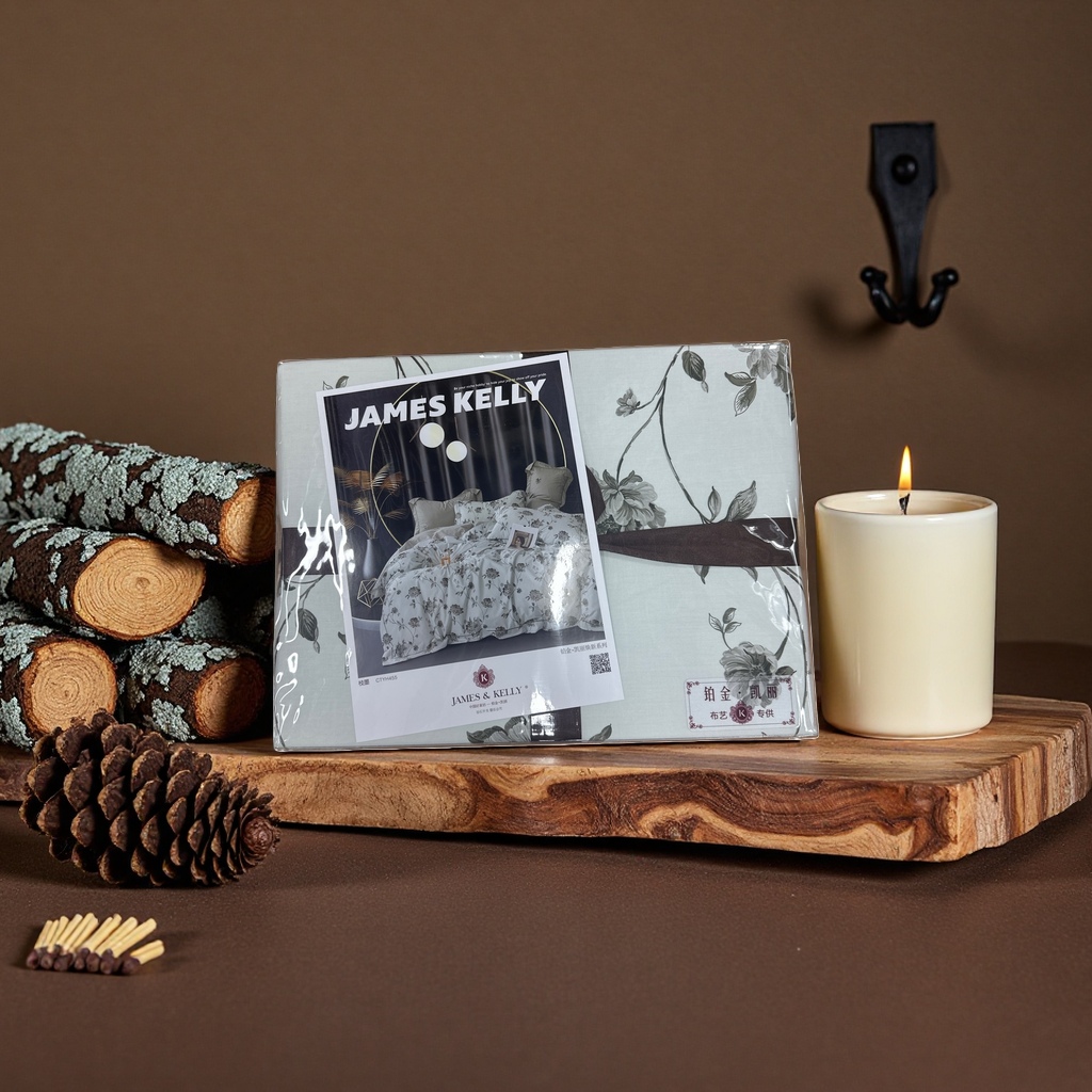 The JAMES KELLY bedding set comes with a beautiful packaging box and a four-piece set. It is made of pure cotton and features a simple and skin-friendly style Specification image
