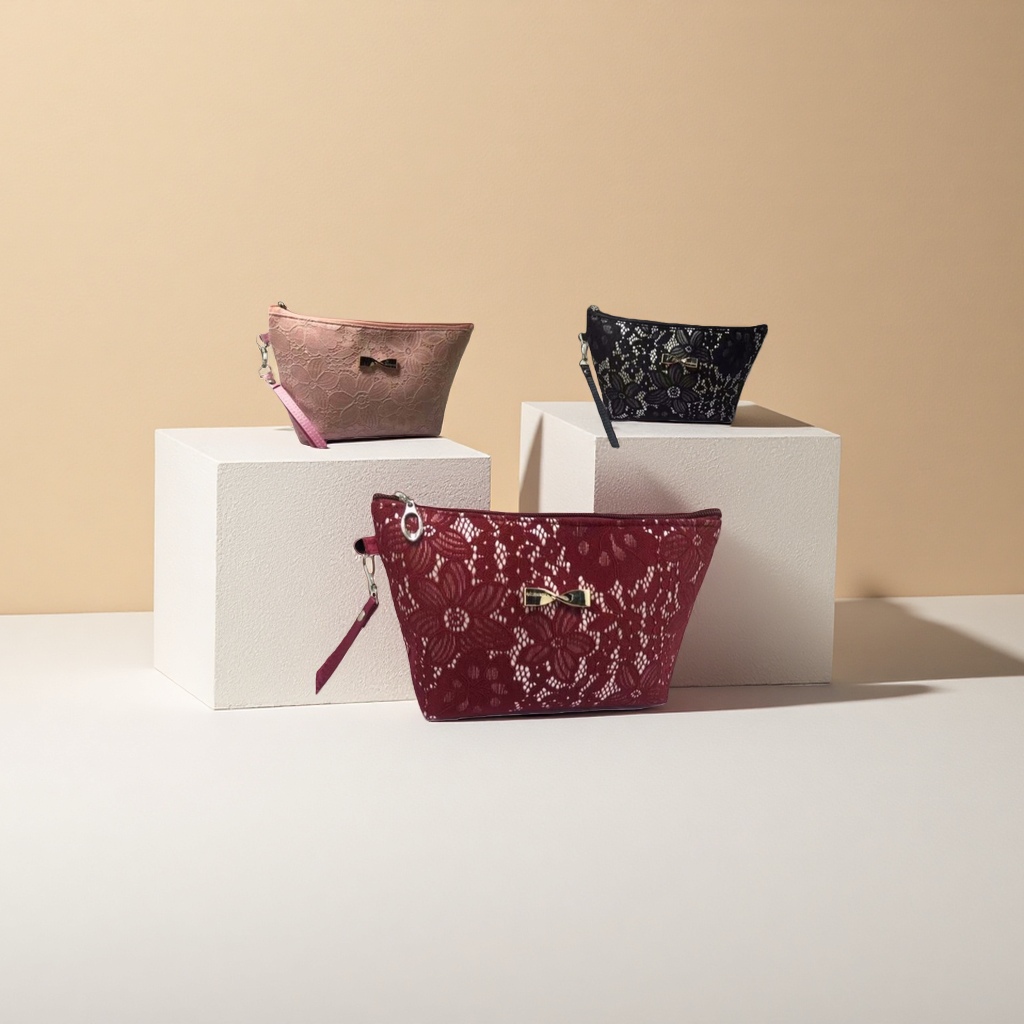 Red fashionable lace-patterned clutch bag for ladies' evening dinner, light luxury and versatile details Picture