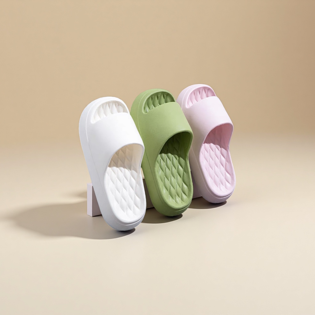 Summer breathable and casual indoor plastic anti-slip slippers for women