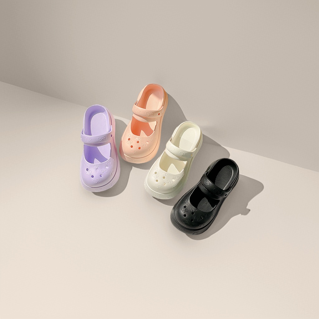 Colorful plastic sandals for women's summer, anti-slip and breathable casual beach shoes details Picture