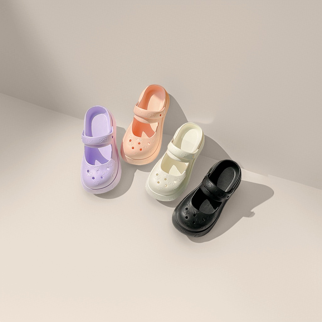 Colorful plastic sandals for women's summer, anti-slip and breathable casual beach shoes