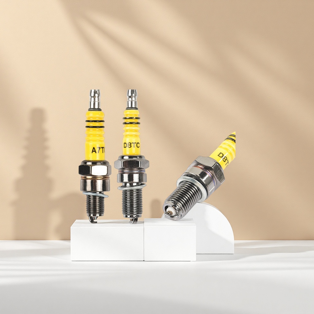 NGK motorcyclic-specific spark plug platinum electrode 10-piece set, compatible with Honda and Yamaha Application Scenario