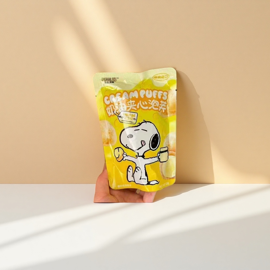 Cream-filled cream puffs, individually packaged bags, desserts, snacks, afternoon tea snacks Application Scenario