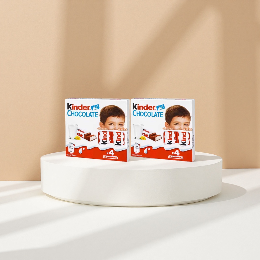 Kinder chocolate gift box comes with a variety of flavored mixed chocolate snacks, making it an excellent gift