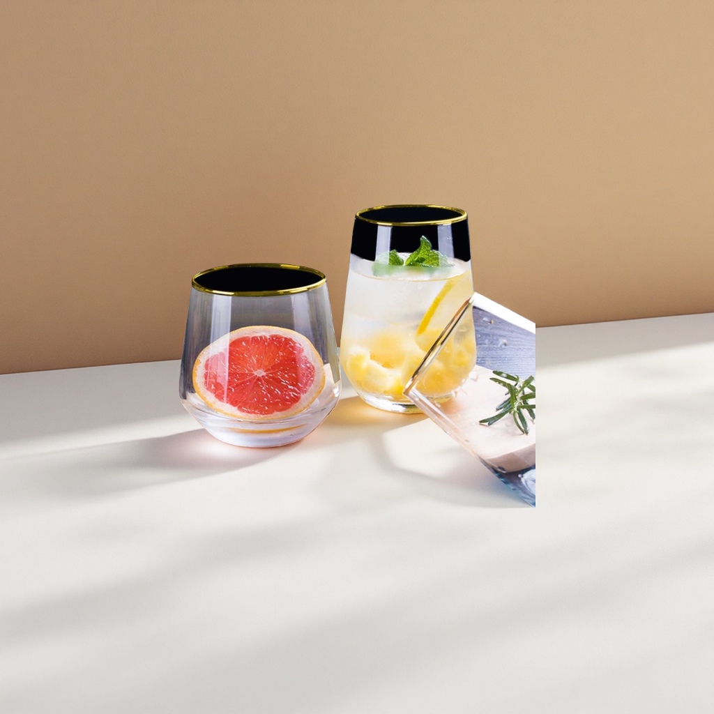 This high borosilicate heat-resistant transparent water cup is specially designed for glass beverages and is portable for home and office use