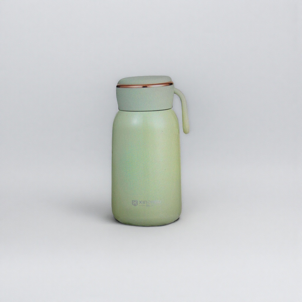 Light green 304 stainless steel vacuum insulated cup, 500ml portable, leak-proof, cold and heat preservation