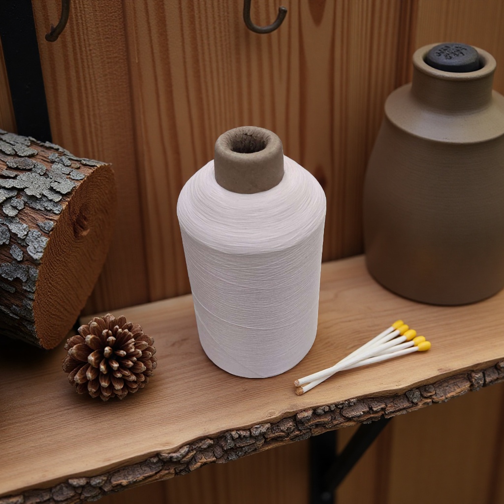 White spool, spool sewing machine accessories, sewing thread winding tool, household manual winding tool Application Scenario