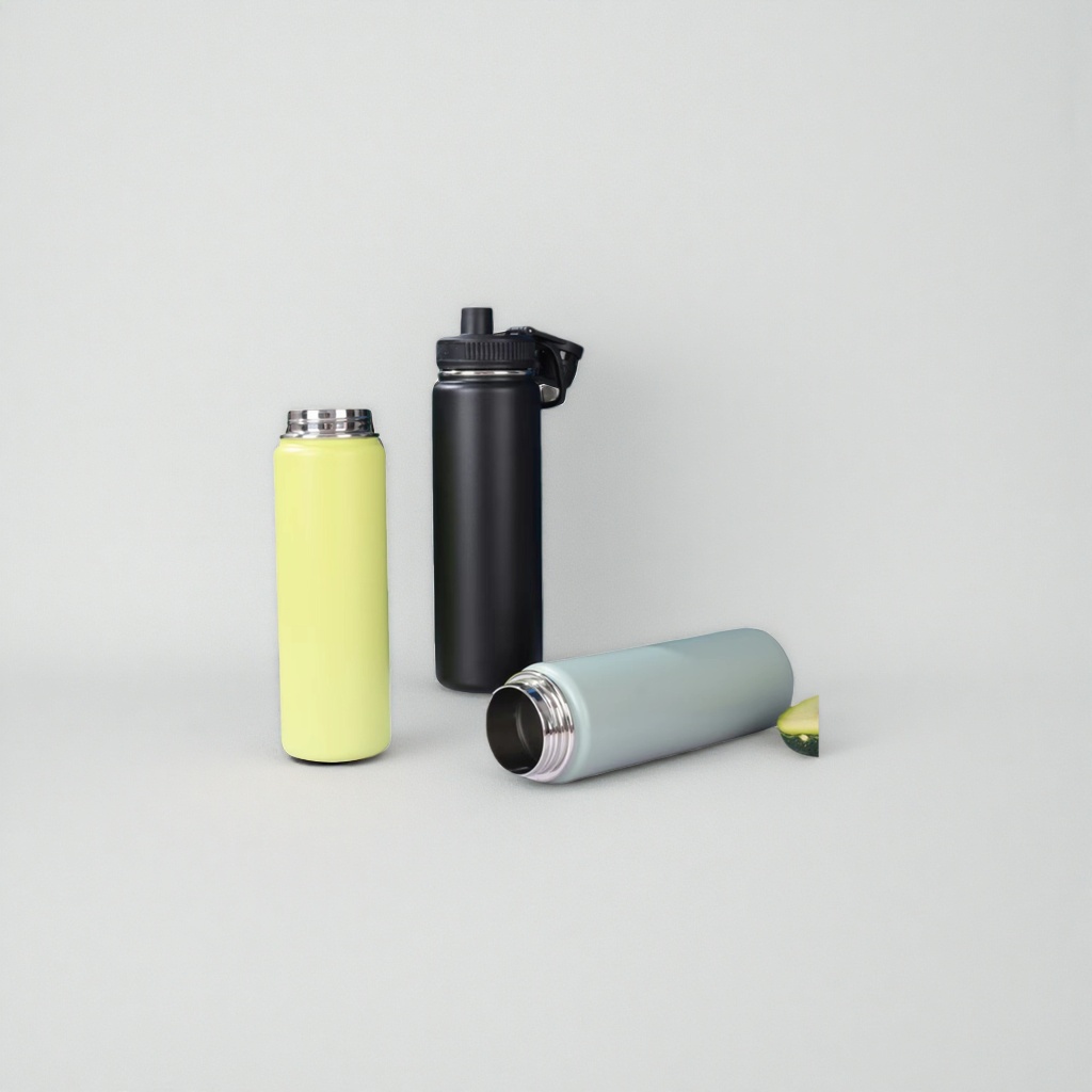 This 304 stainless steel insulated water cup is large in capacity and portable for both office and household use Application Scenario