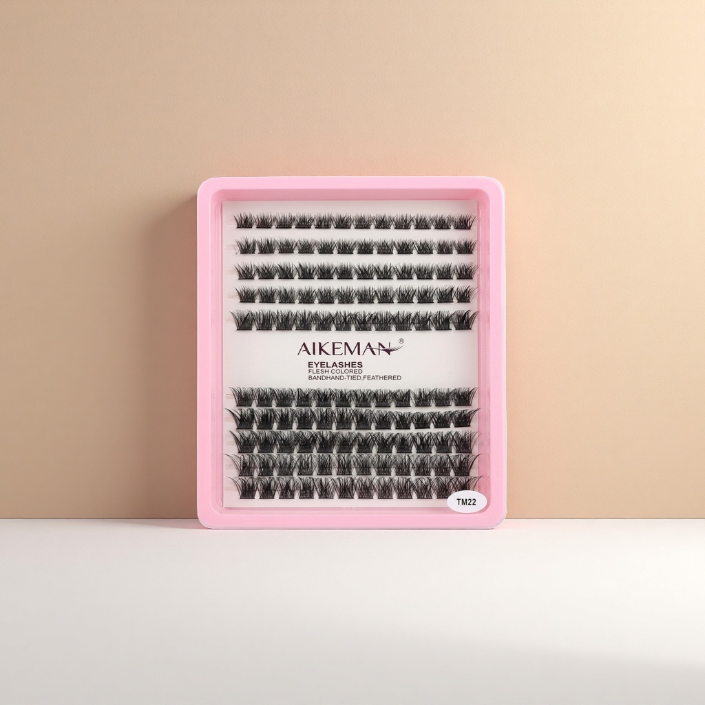 The pink packaging box features naturally curled false eyelashes that are thick, slender and long, specifically designed for single double eyelids Specification image