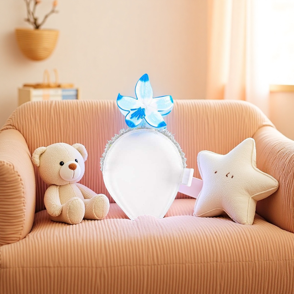 The blue flower-decorated hairband is a sweet and charming headwear for a young girl. It is an adjustable elastic hairband Application Scenario