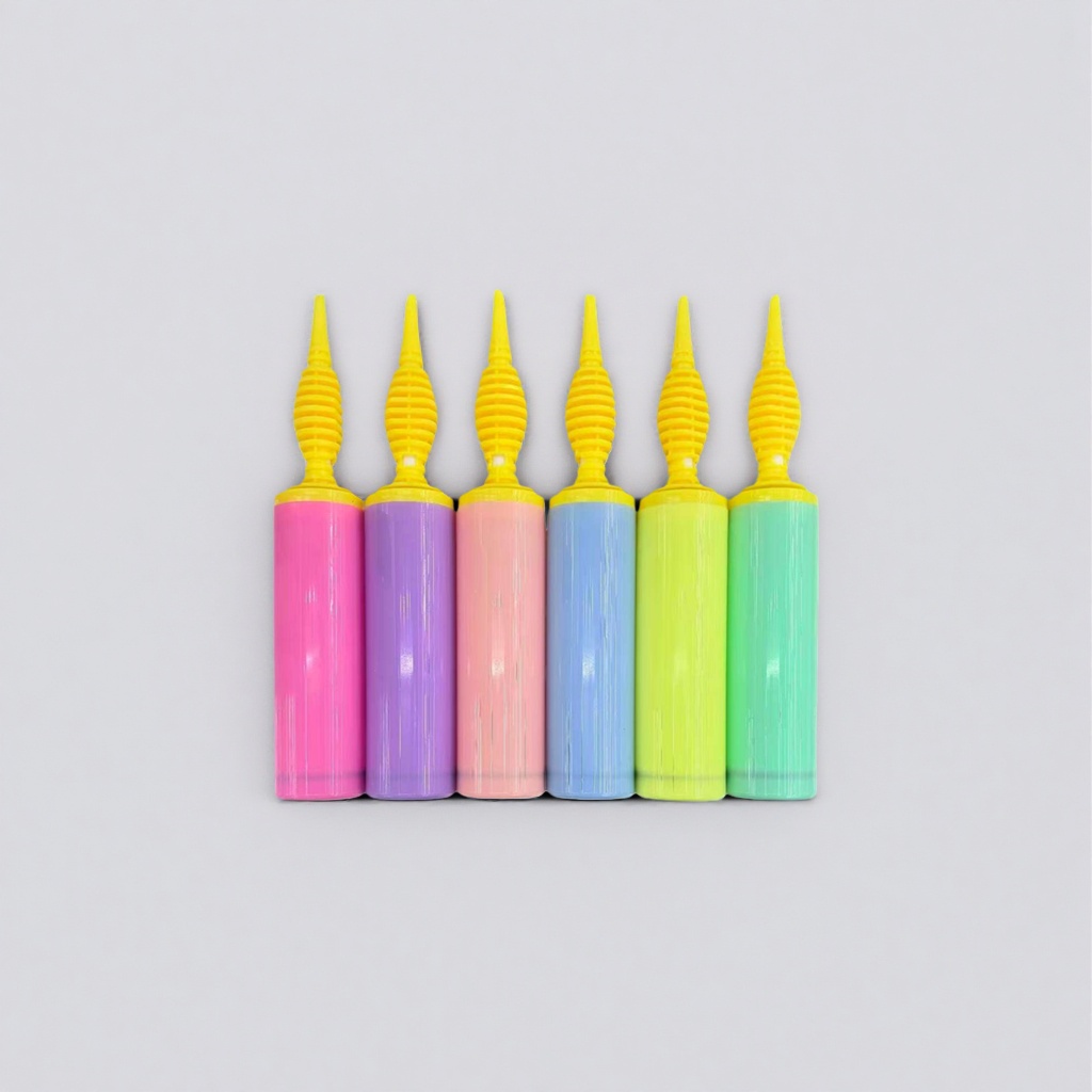 Colorful extruded bottles are available in multiple colors. Press-type storage bottles are a must-have for home kitchen and bathroom storage details Picture