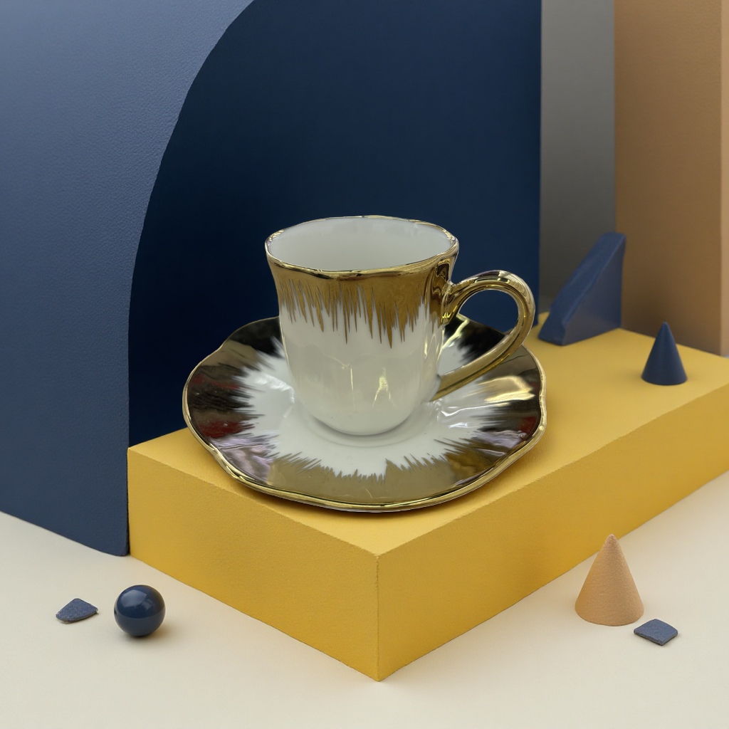 金色镶边陶瓷杯+茶杯细节图