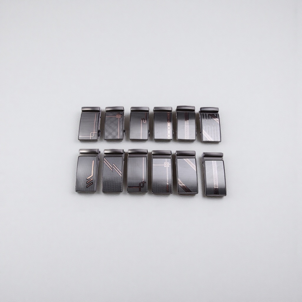 The black metal belt buckle is a fashionable, simple and versatile men's belt accessory Specification image