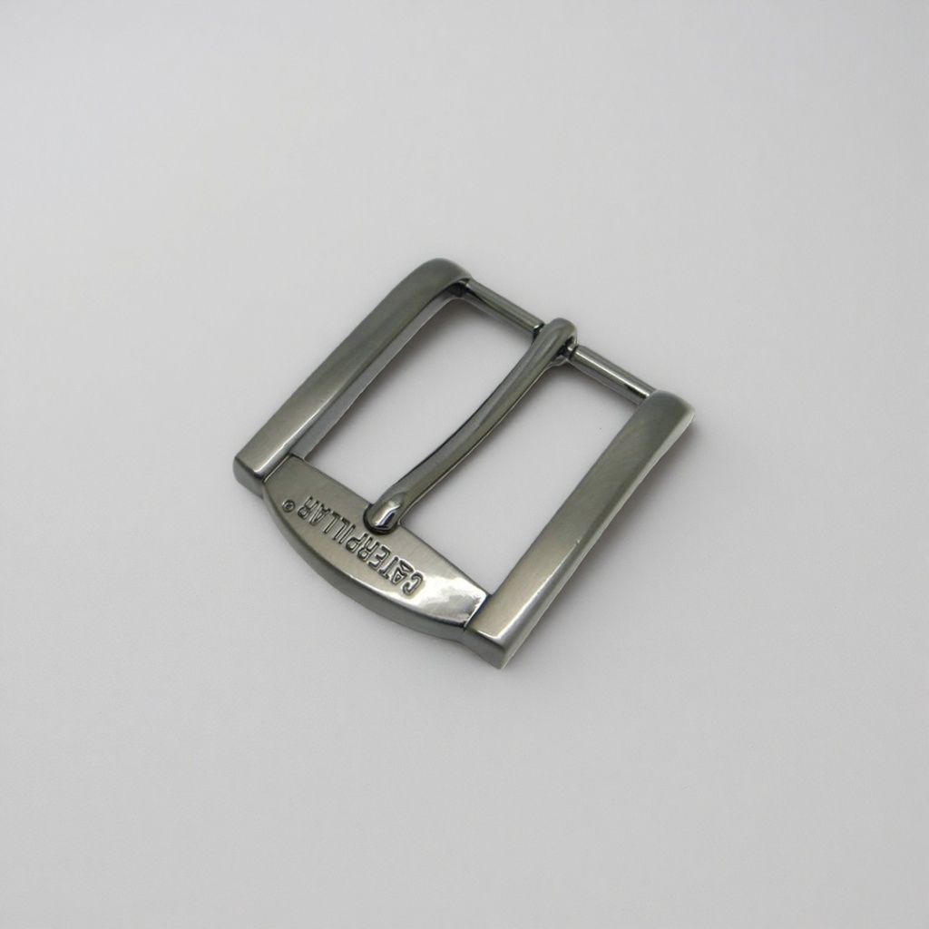 Metal belt buckle, iron wire buckle, belt, universal type, wear-resistant and rust-proof Application Scenario