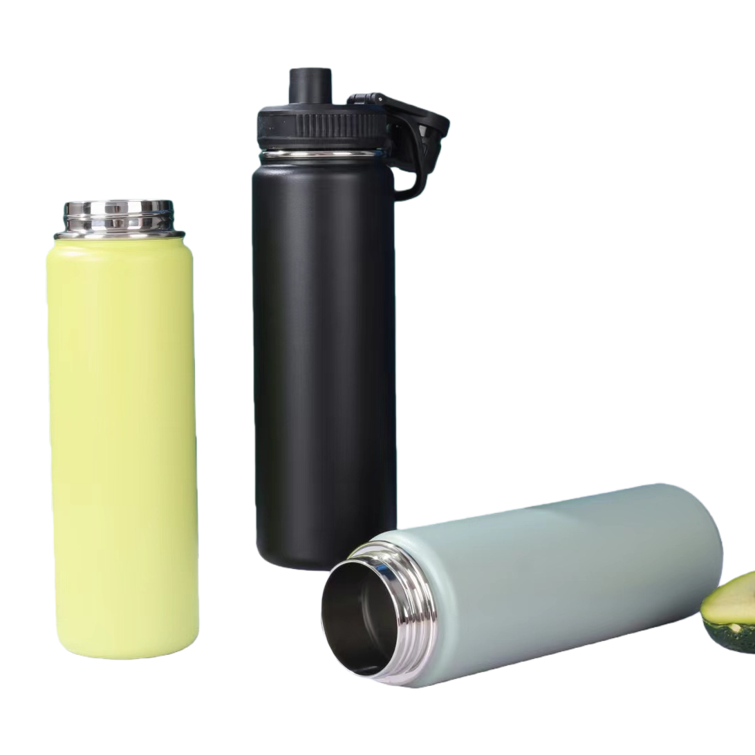 This 304 stainless steel insulated water cup is large in capacity and portable for both office and household use Item Picture