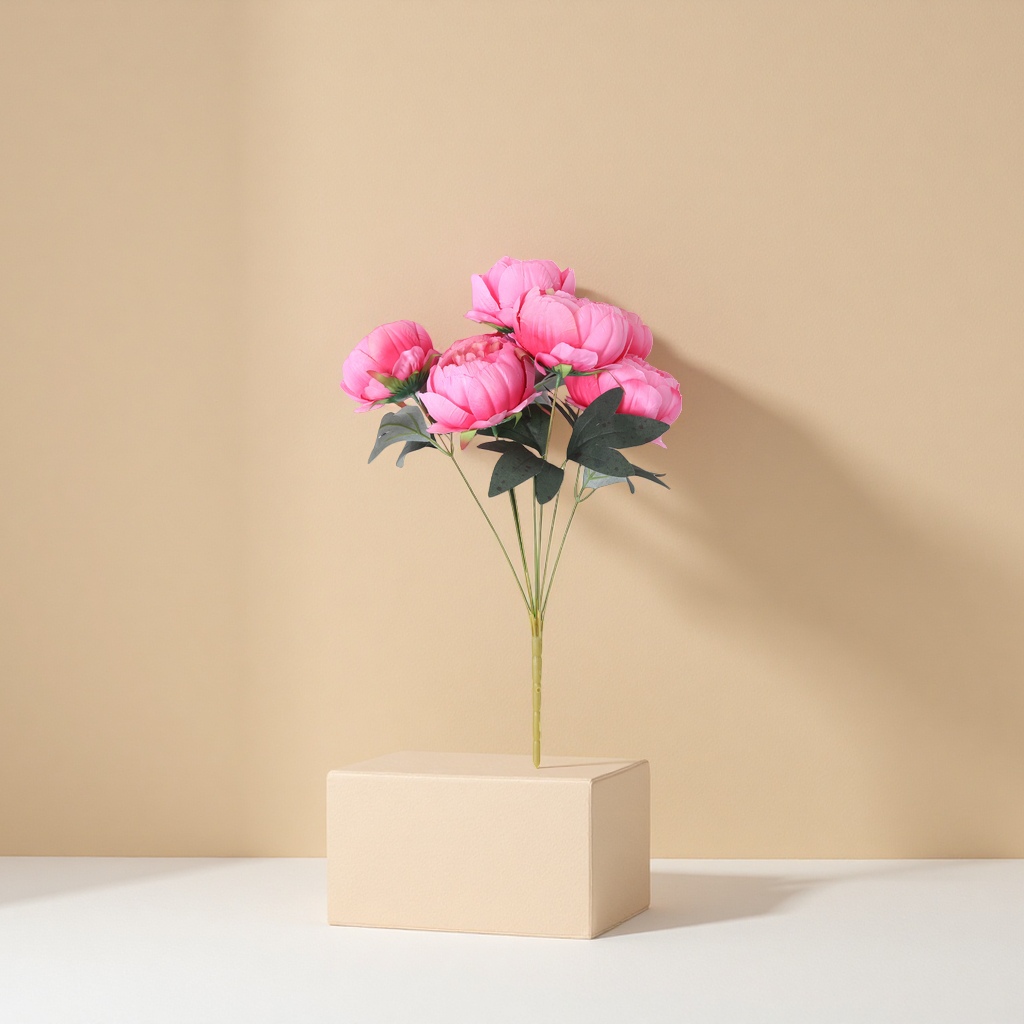 Pink peony bouquets, birthday and Valentine's Day gifts, ladies' hand bouquets details Picture