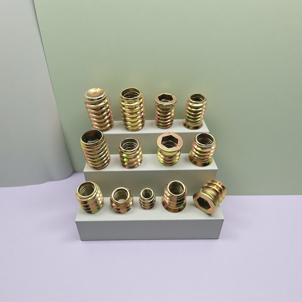 Metal nuts, hexagonal nuts, stainless steel nuts, M3, M4, M5, M6, M8, M10 specifications are complete