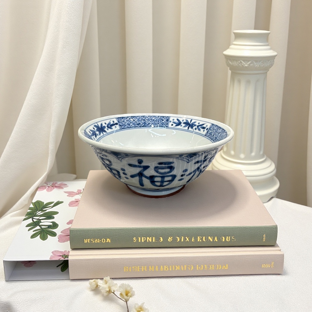Blue and white porcelain bowl, ceramic household tableware bowl, Chinese retro rice bowl for holding rice bowls Specification image