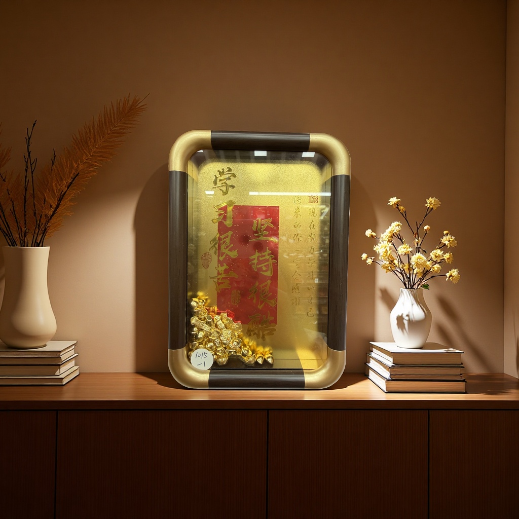 金色装饰品+托盘细节图