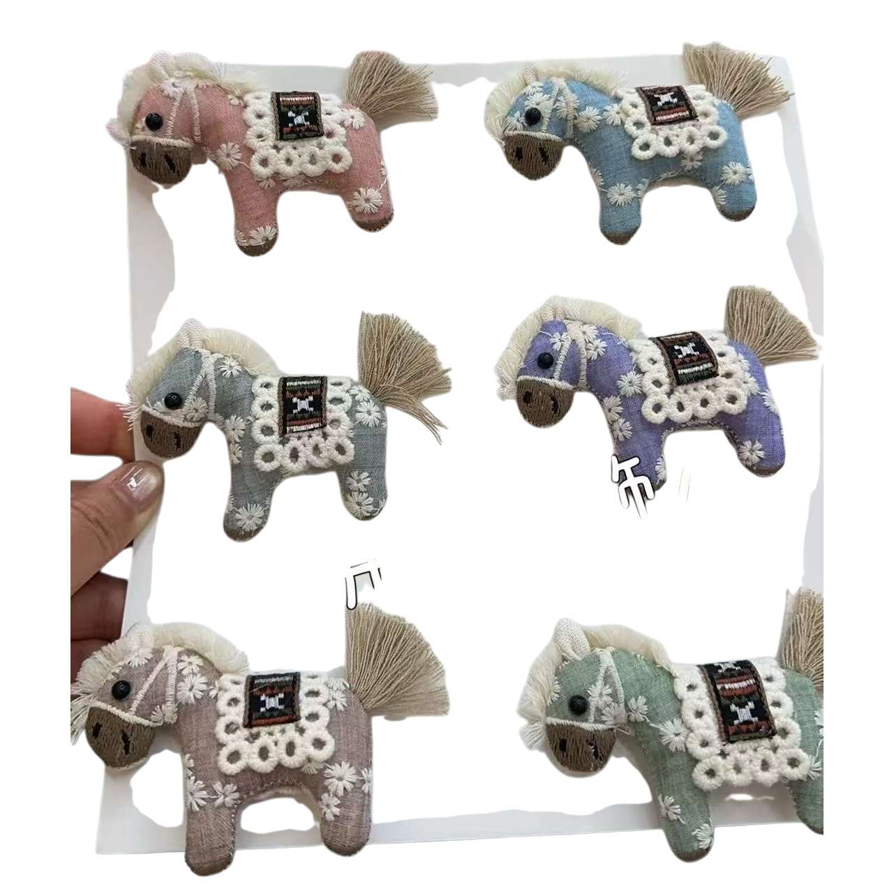 Handmade fabric pony decorations for the living room, bedroom, table, and cute home soft furnishings Item Picture