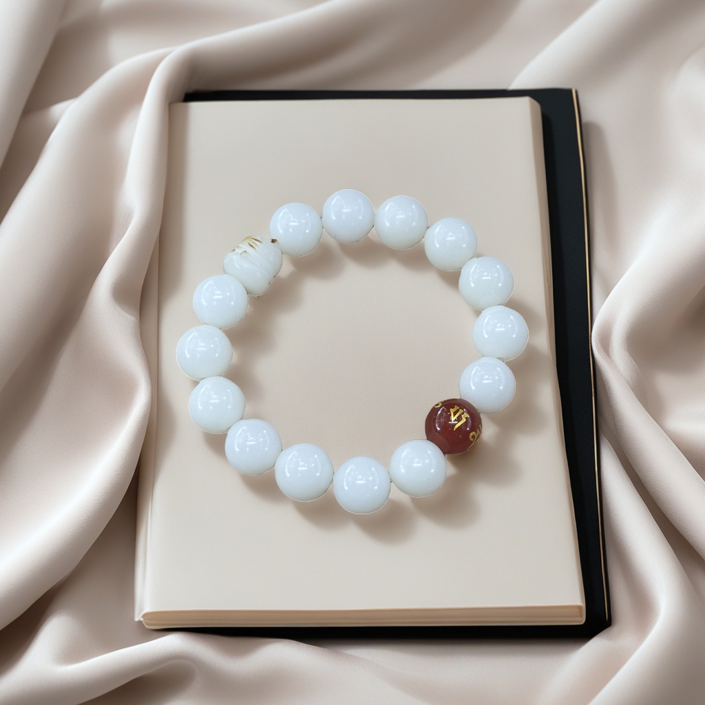 Natural stone bracelets are fashionable and versatile for women. They are unisex couple bracelets