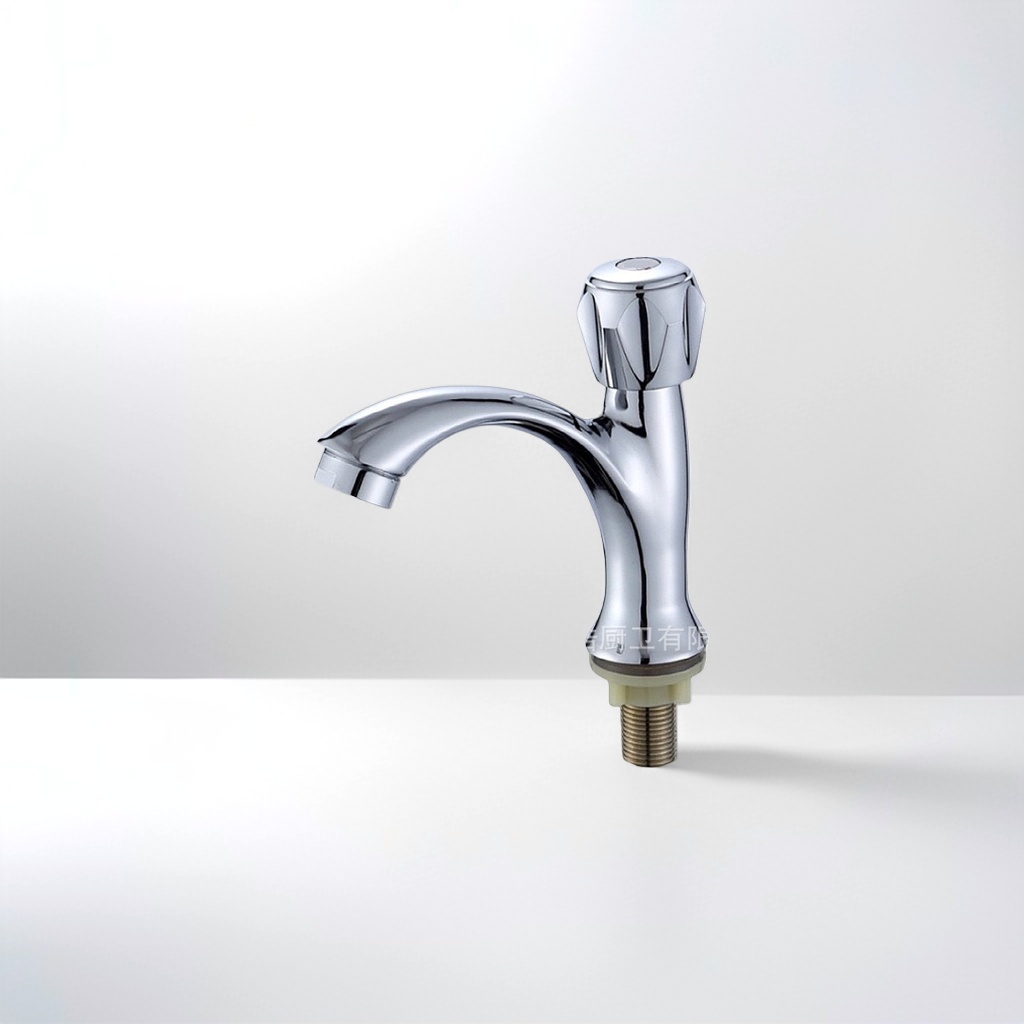 Stainless steel kitchen faucet with pull-out cold and hot dual control and 360-degree rotation. 092607678 Application Scenario