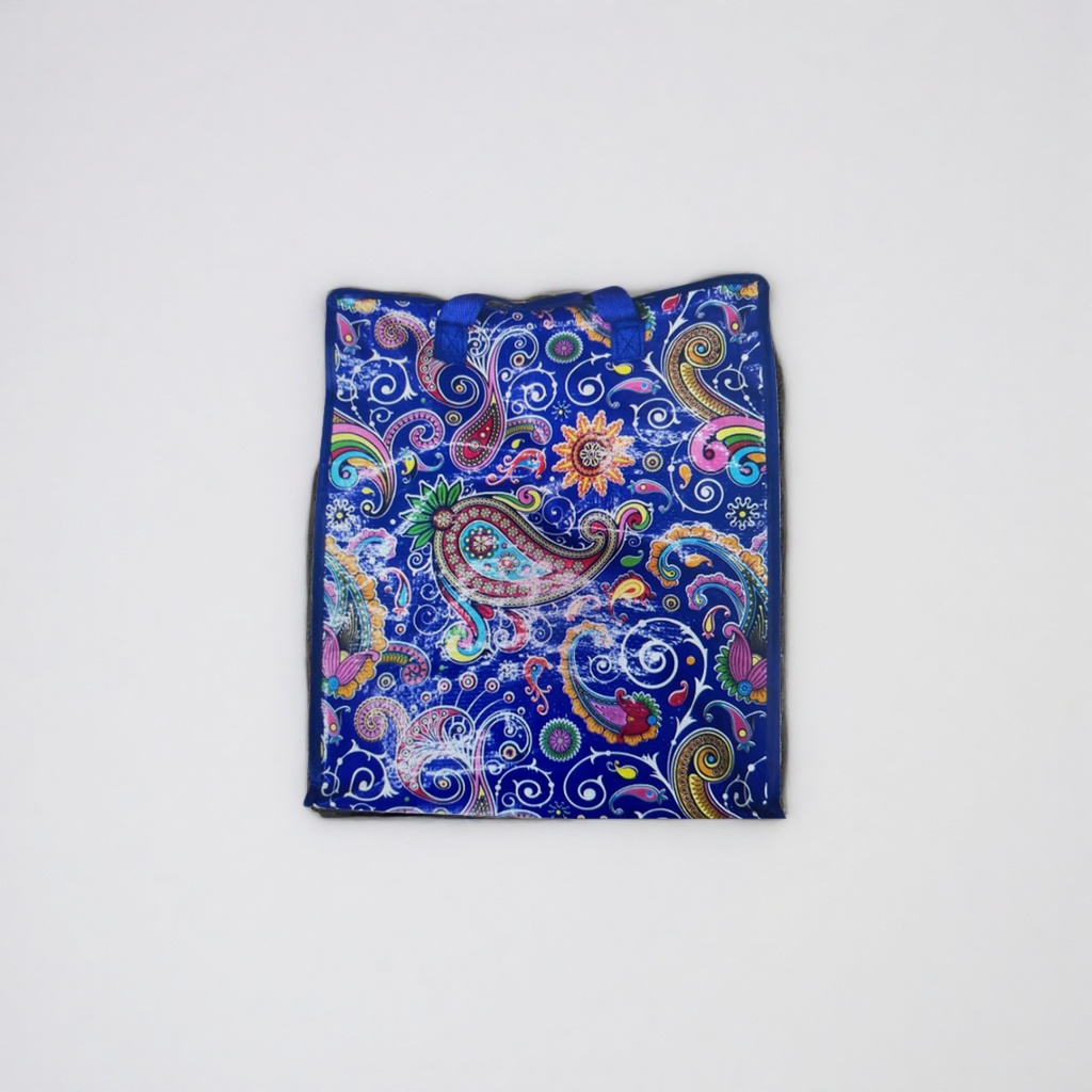 The colorful patterned handbag is a fashionable, simple and eco-friendly shopping bag that can be reused Specification image