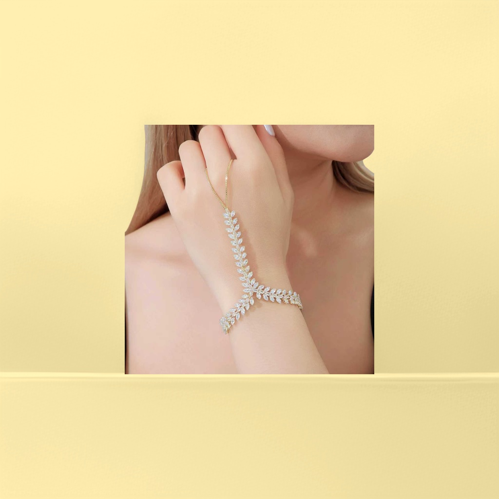 Jewelry bracelet, fashionable and light luxury, a perfect accessory for ladies, exquisite gift. 095856272